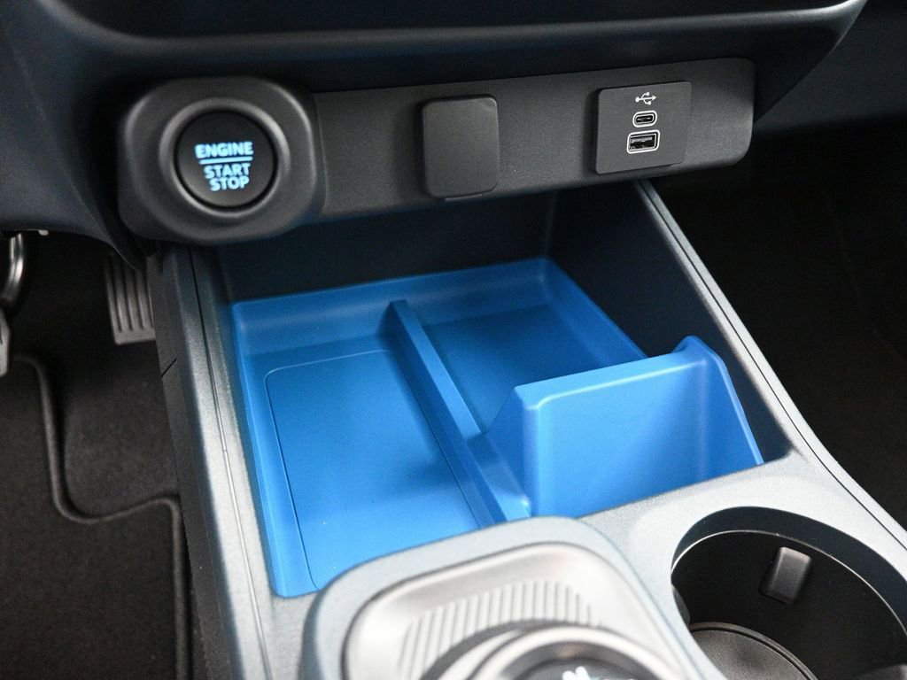 Certified 2025 Ford Maverick XLT w/ XLT Luxury Package image 18