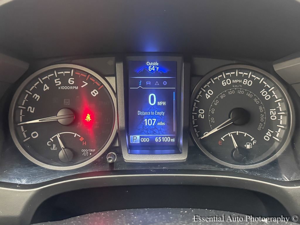 Used 2020 Toyota Tacoma TRD Sport w/ Technology Package image 14