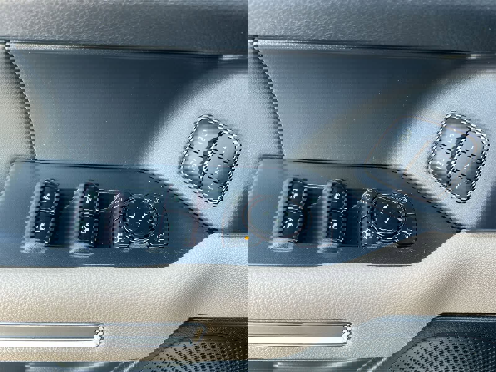 Certified 2022 Ford Expedition Max Limited image 17