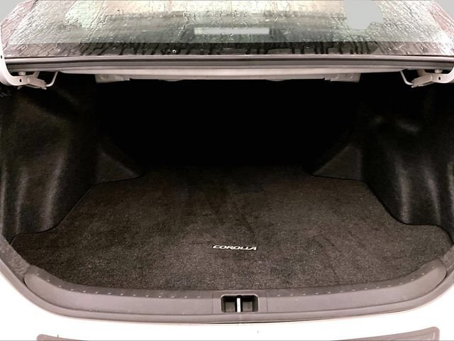 Used 2018 Toyota Corolla SE w/ Body Protection Package FWD image 33