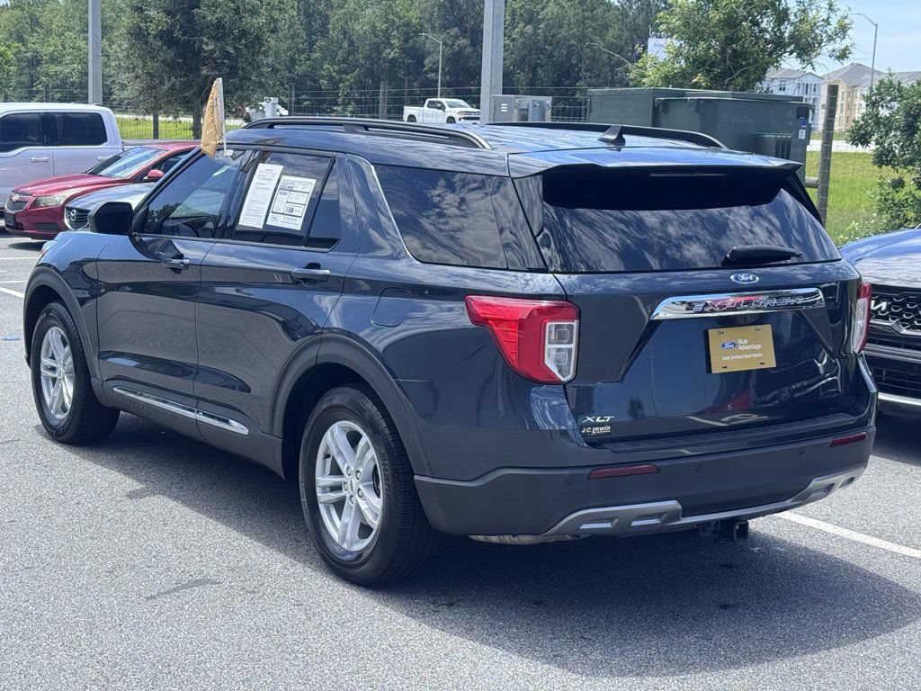 Certified 2023 Ford Explorer XLT w/ Equipment Group 202A RWD image 6