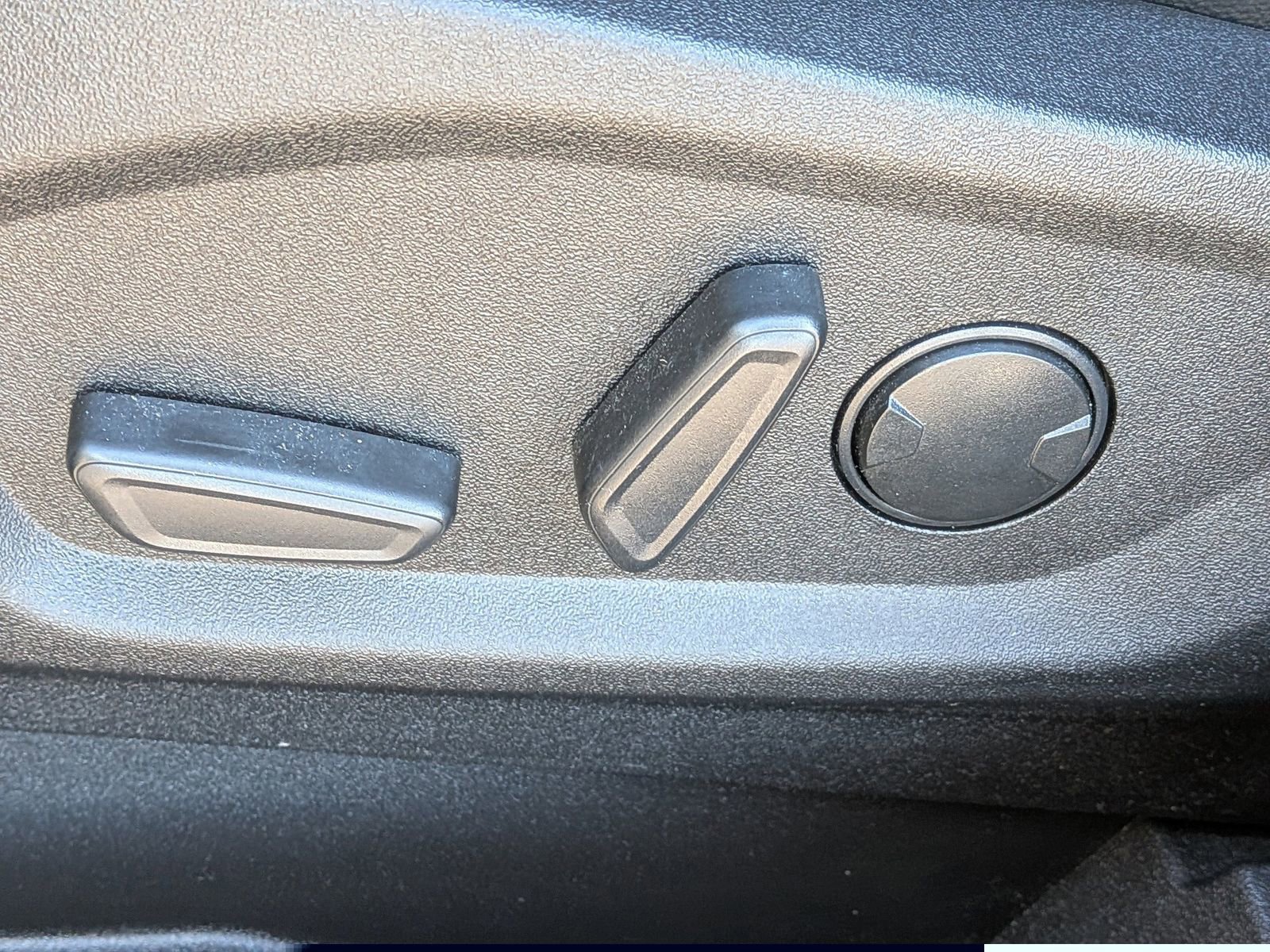 Certified 2024 Ford Edge SEL w/ Convenience Package image 22