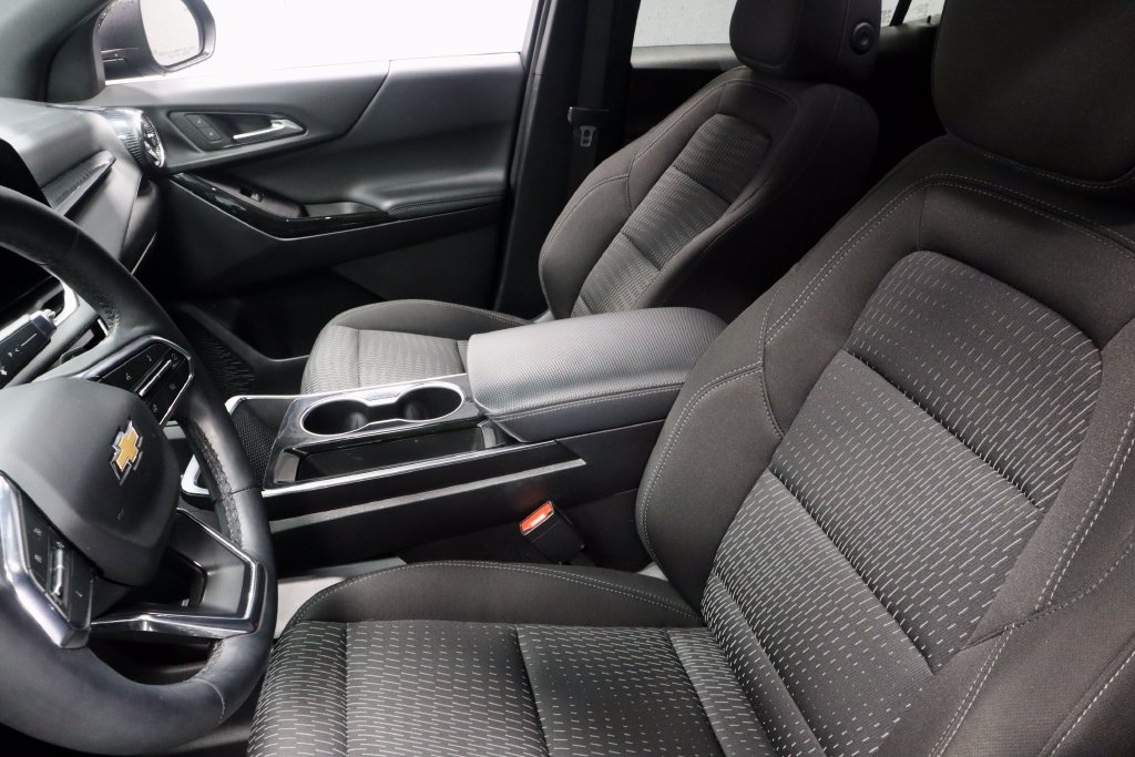Used 2025 Chevrolet Equinox LT FWD image 24