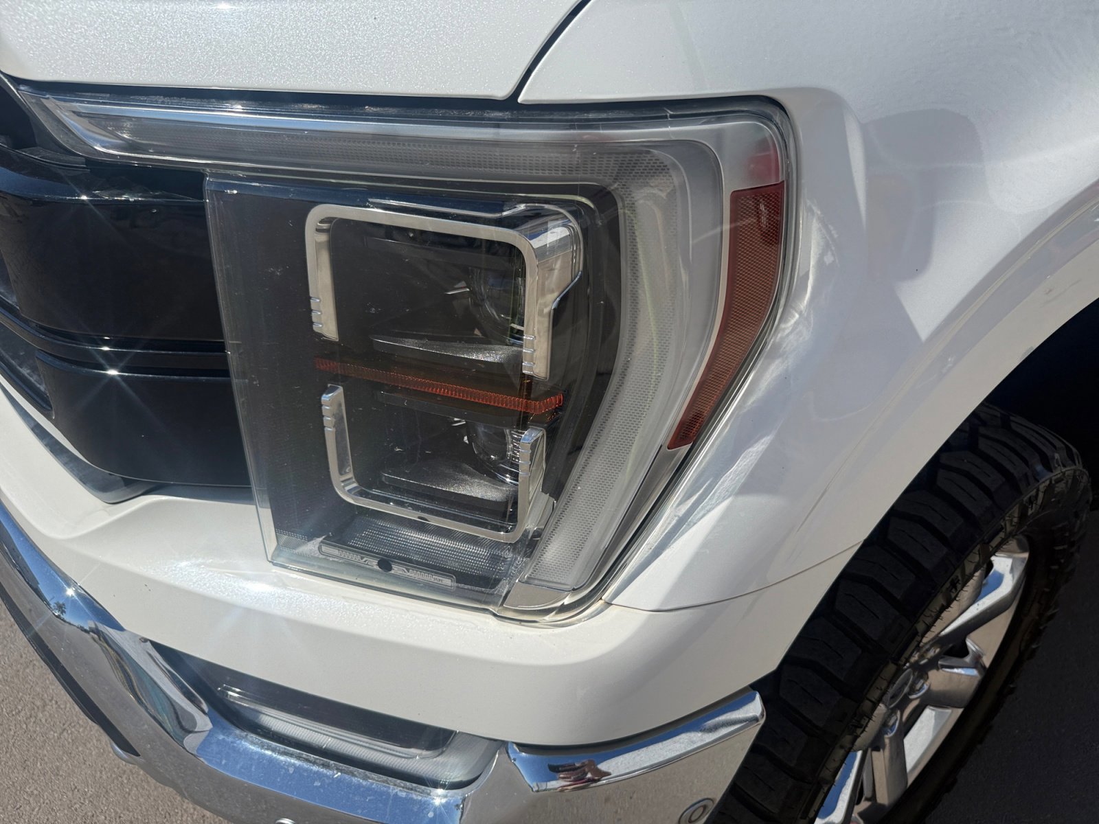 Certified 2021 Ford F150 Lariat w/ Equipment Group 502A High image 9