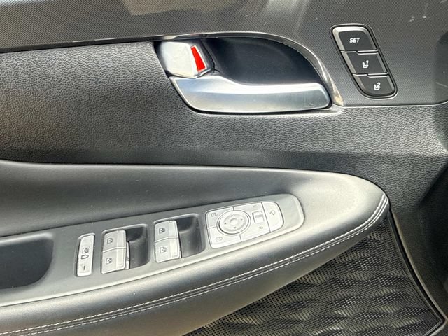 Used 2022 Hyundai Santa Fe Calligraphy FWD image 27