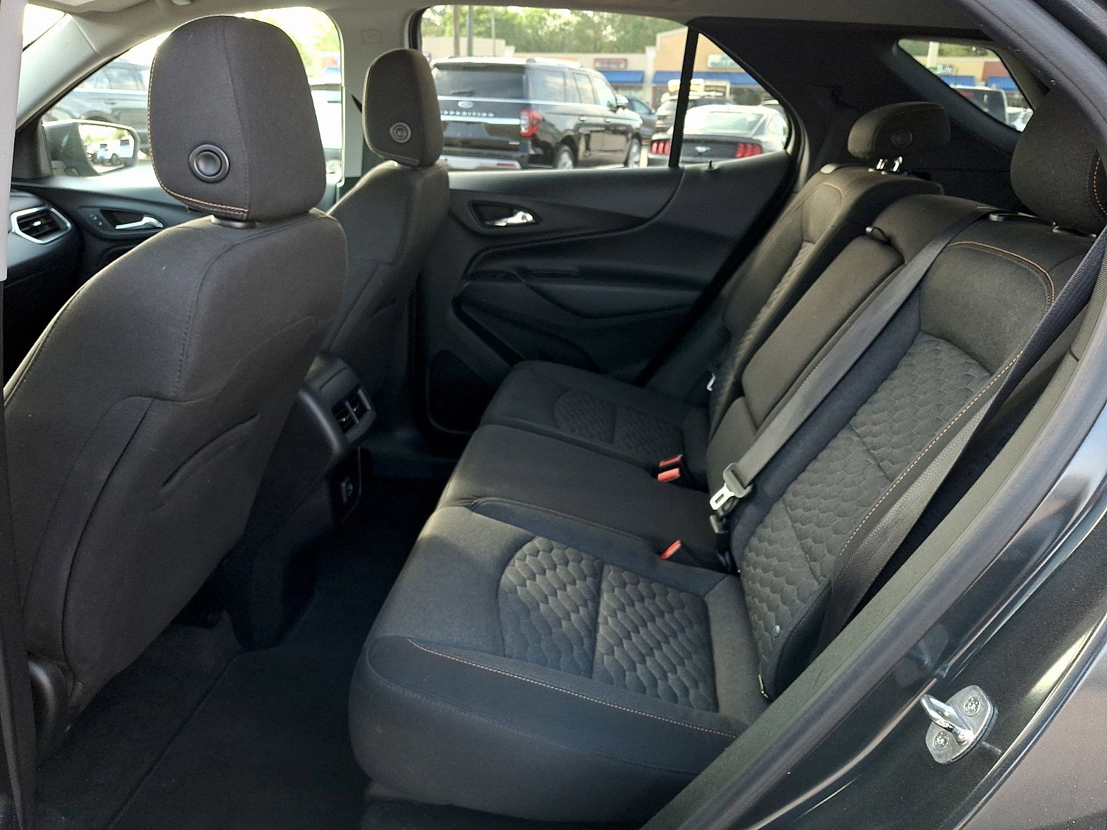 Used 2020 Chevrolet Equinox LT image 9