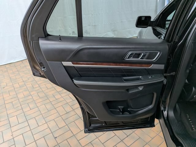 Certified 2018 Ford Explorer Platinum AWD/4WD image 22
