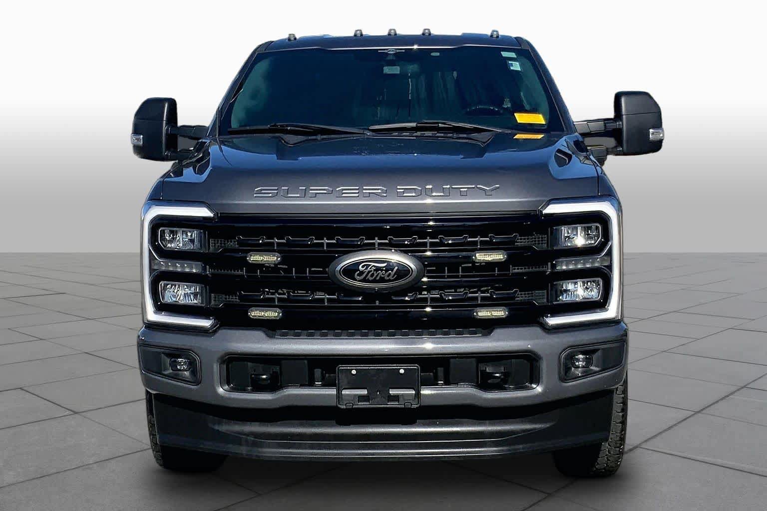 Certified 2023 Ford F350 XLT w/ Black Appearance Package AWD/4WD image 4