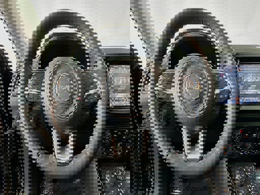 Used 2021 Jeep Compass Limited w/ Sun and Sound Group image 19