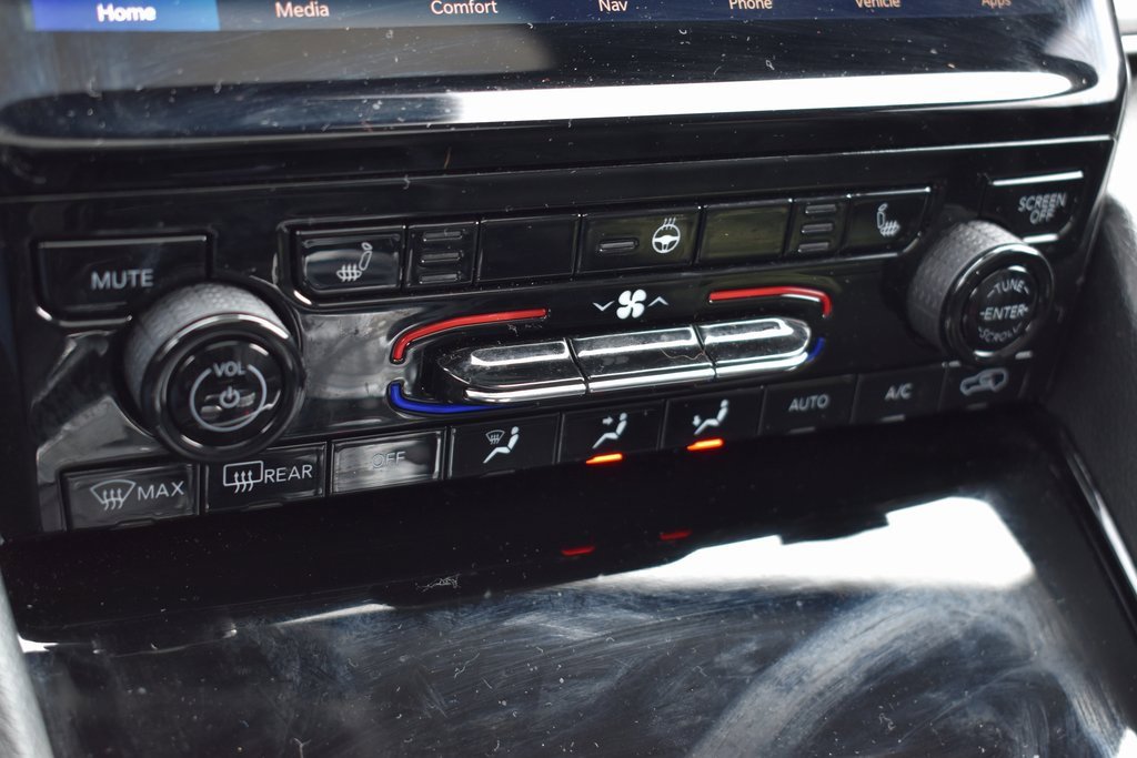 Used 2022 Jeep Grand Cherokee Limited 4xe image 13