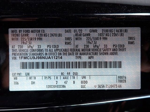 Certified 2022 Ford Escape Titanium w/ Titanium Elite Package AWD/4WD image 14