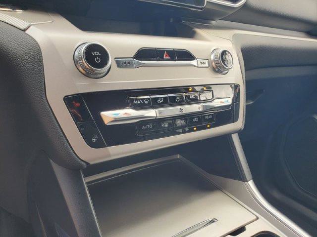 Certified 2023 Ford Explorer XLT w/ Equipment Group 202A RWD image 25