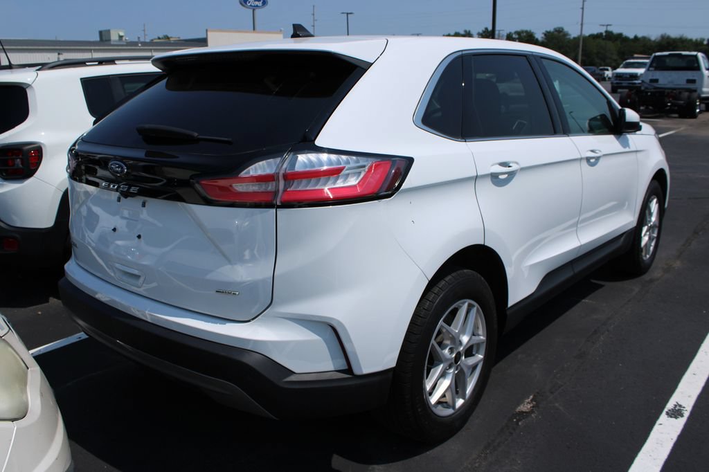 Certified 2023 Ford Edge SEL w/ Convenience Package AWD/4WD image 6