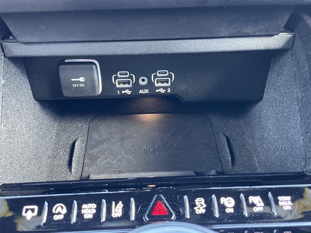 Used 2024 Jeep Grand Wagoneer L 4WD image 32