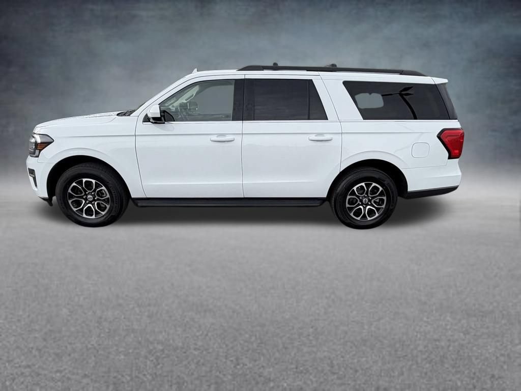 Certified 2024 Ford Expedition Max XLT AWD/4WD image 2
