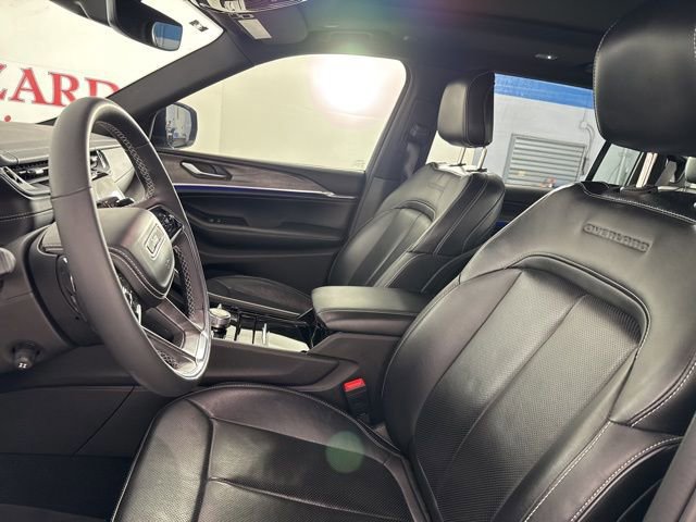 Used 2024 Jeep Grand Cherokee L Overland w/ Trailer Tow Package image 11