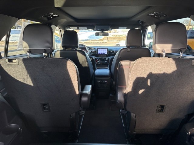 Certified 2022 Ford Explorer ST-Line w/ Class IV Trailer Tow Package image 43