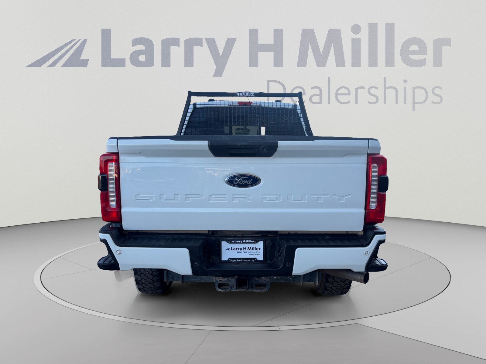 Certified 2024 Ford F250 XL w/ STX Appearance Package AWD/4WD image 4