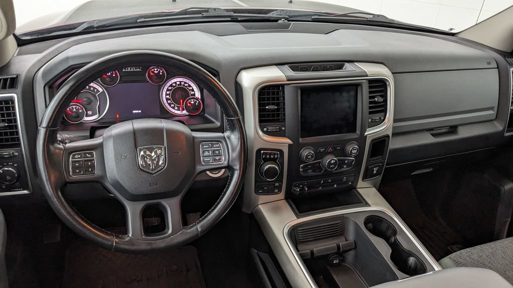 Used 2019 RAM 1500 Warlock AWD/4WD image 4