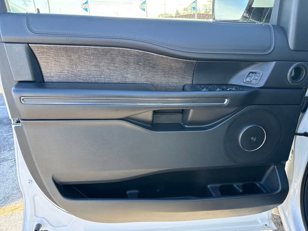 Certified 2018 Ford Expedition Max Limited image 16
