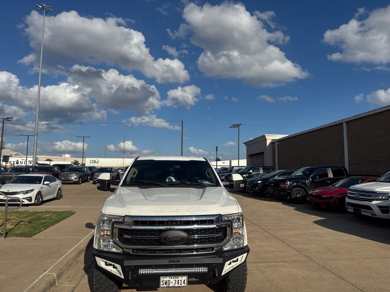 Certified 2020 Ford F250 Lariat w/ Tremor Off-Road Package AWD/4WD image 2