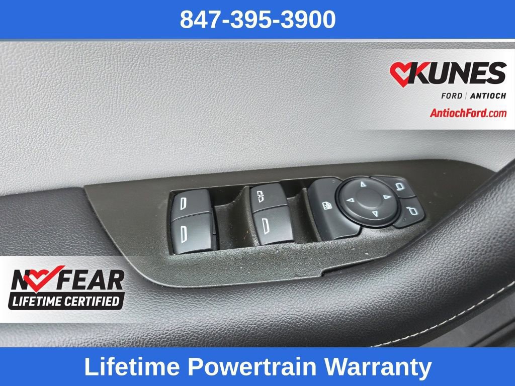 Used 2023 Chevrolet Blazer LT image 17