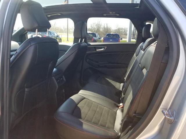 Certified 2023 Ford Edge ST-Line AWD/4WD image 16
