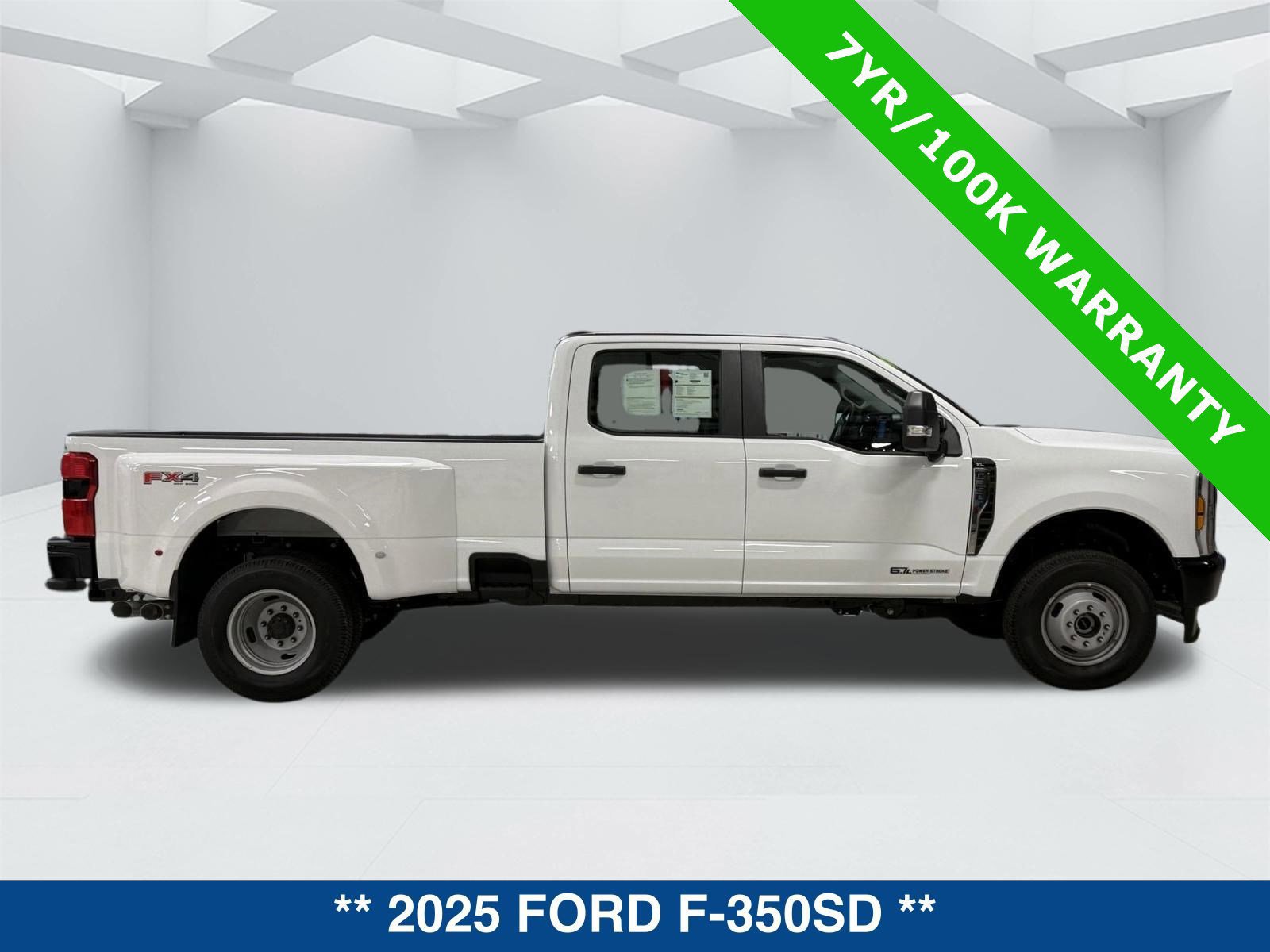 Certified 2025 Ford F350 XL w/ 360-Degree Camera Package image 5
