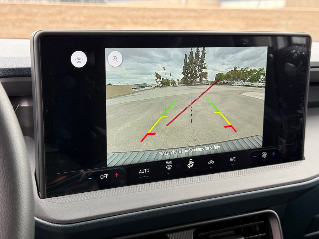 Certified 2025 Ford Maverick XLT w/ Black Appearance Package image 10