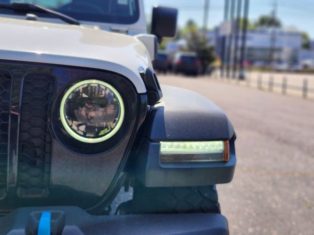 Used 2023 Jeep Wrangler Unlimited w/ Convenience Group AWD/4WD image 10