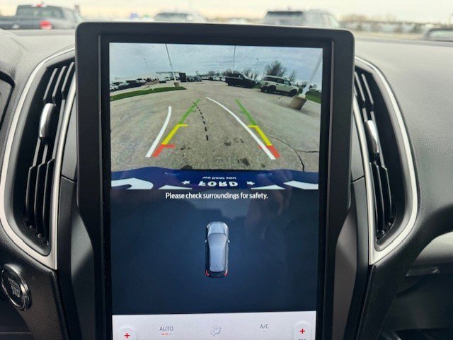 Certified 2024 Ford Edge SEL w/ Convenience Package image 17