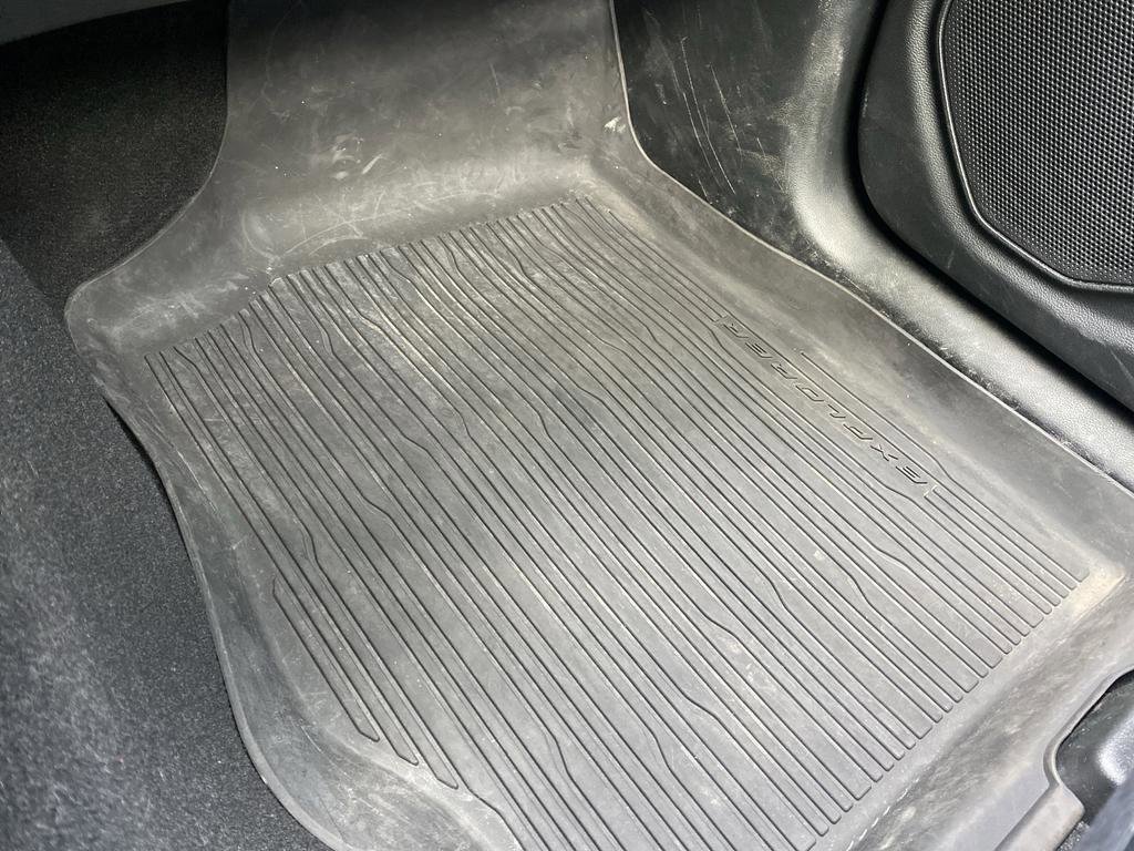 Certified 2022 Ford Explorer ST w/ Equipment Group 401A image 28