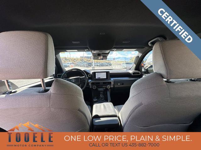 Used 2025 Toyota 4Runner SR5 AWD/4WD image 28