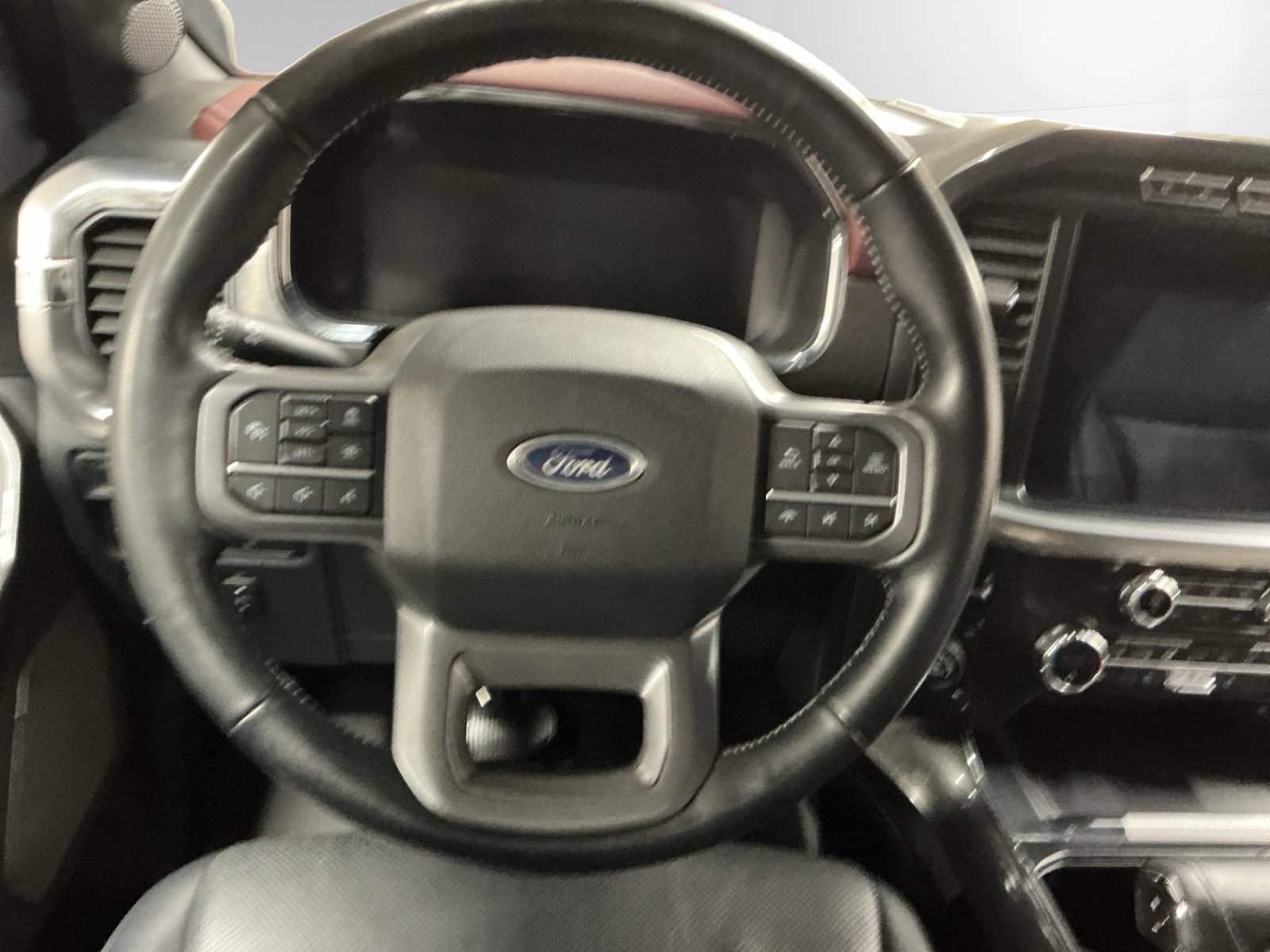 Certified 2021 Ford F150 Lariat w/ Equipment Group 502A High image 12