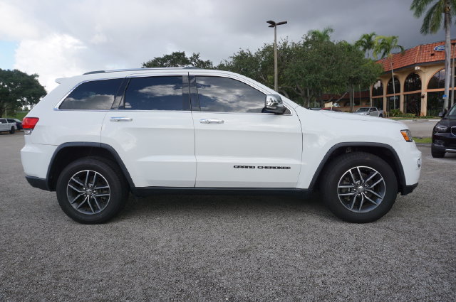 Used 2018 Jeep Grand Cherokee Limited RWD image 16
