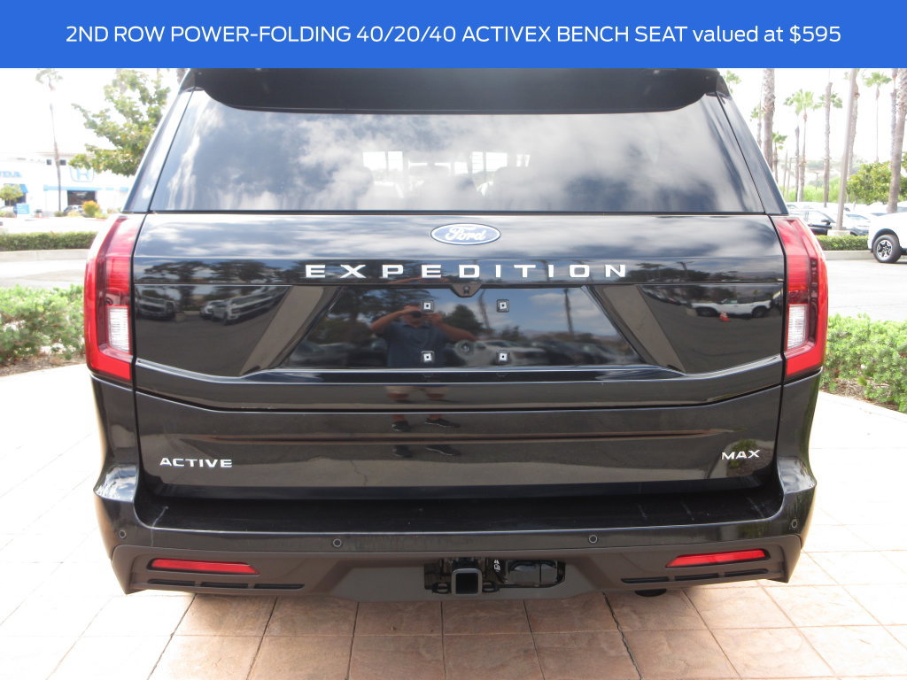Certified 2025 Ford Expedition Max Active RWD image 3