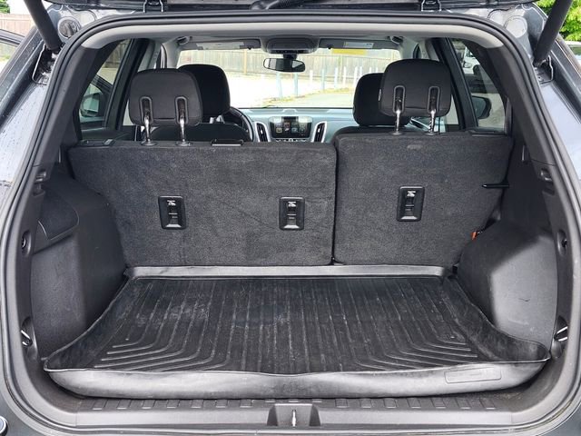 Used 2018 Chevrolet Equinox LT w/ Sun & Infotainment Package AWD/4WD image 33