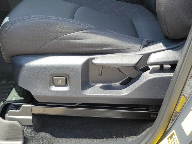 Used 2025 Toyota Tacoma SR5 RWD image 19