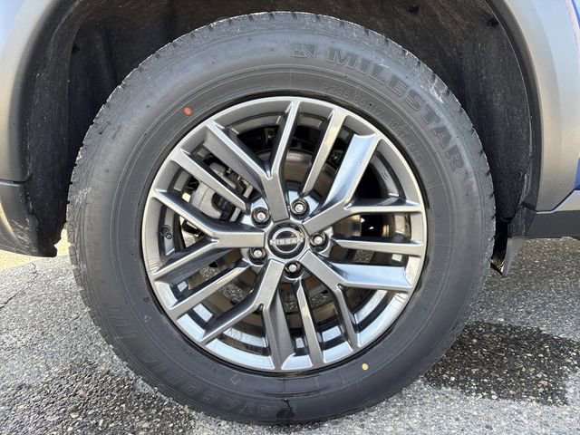 Used 2023 Nissan Rogue S image 51