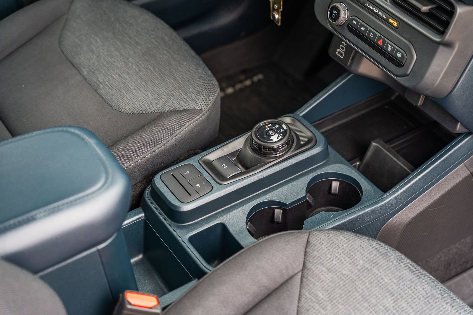 Certified 2025 Ford Maverick XL w/ Equipment Group 102A image 12