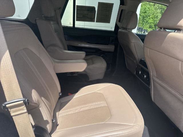 Certified 2024 Ford Expedition Limited image 33