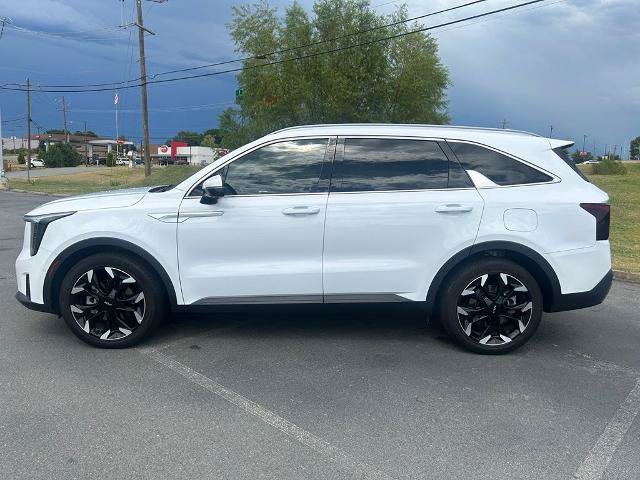 Used 2024 Kia Sorento SX FWD image 4