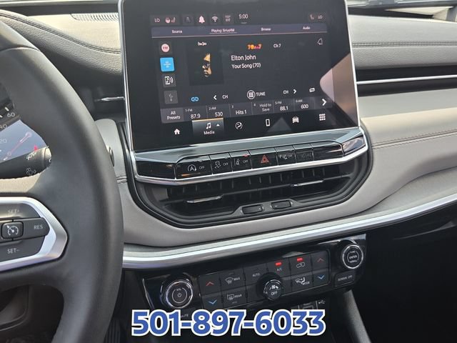 Used 2025 Jeep Compass Limited AWD/4WD image 17