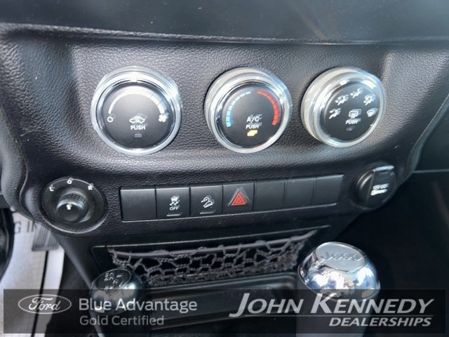 Used 2018 Jeep Wrangler Unlimited Sport S image 22