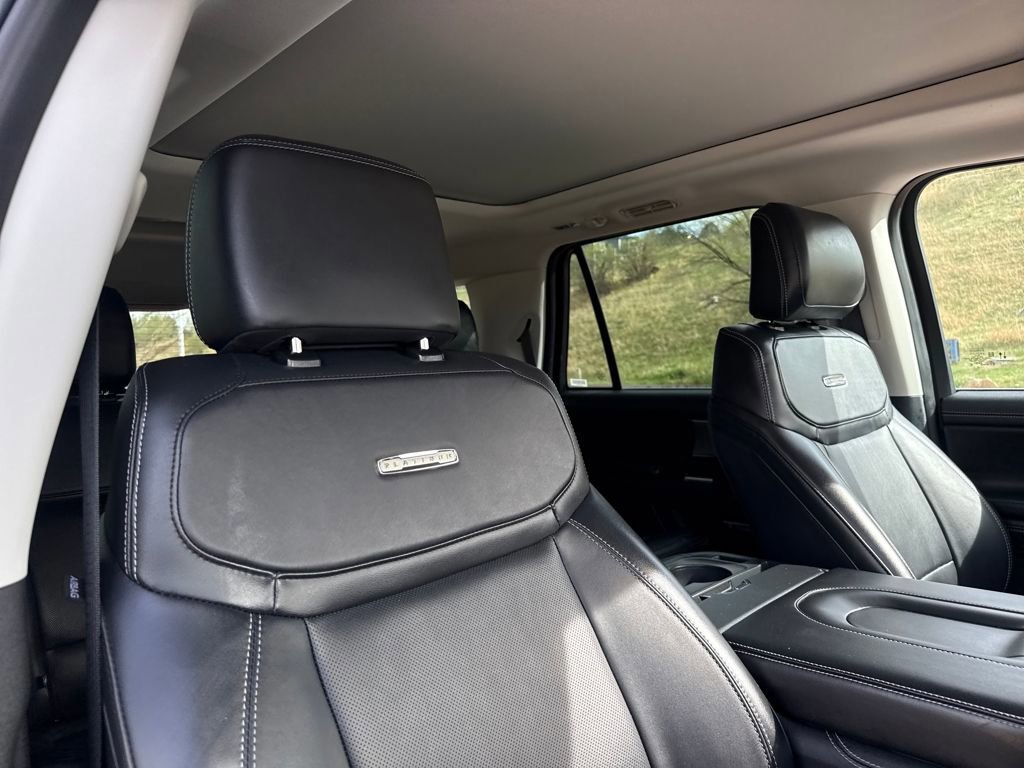Certified 2025 Ford Expedition Platinum AWD/4WD image 30