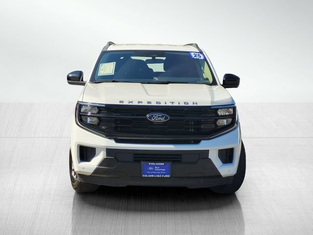 Certified 2025 Ford Expedition Max Active RWD image 2