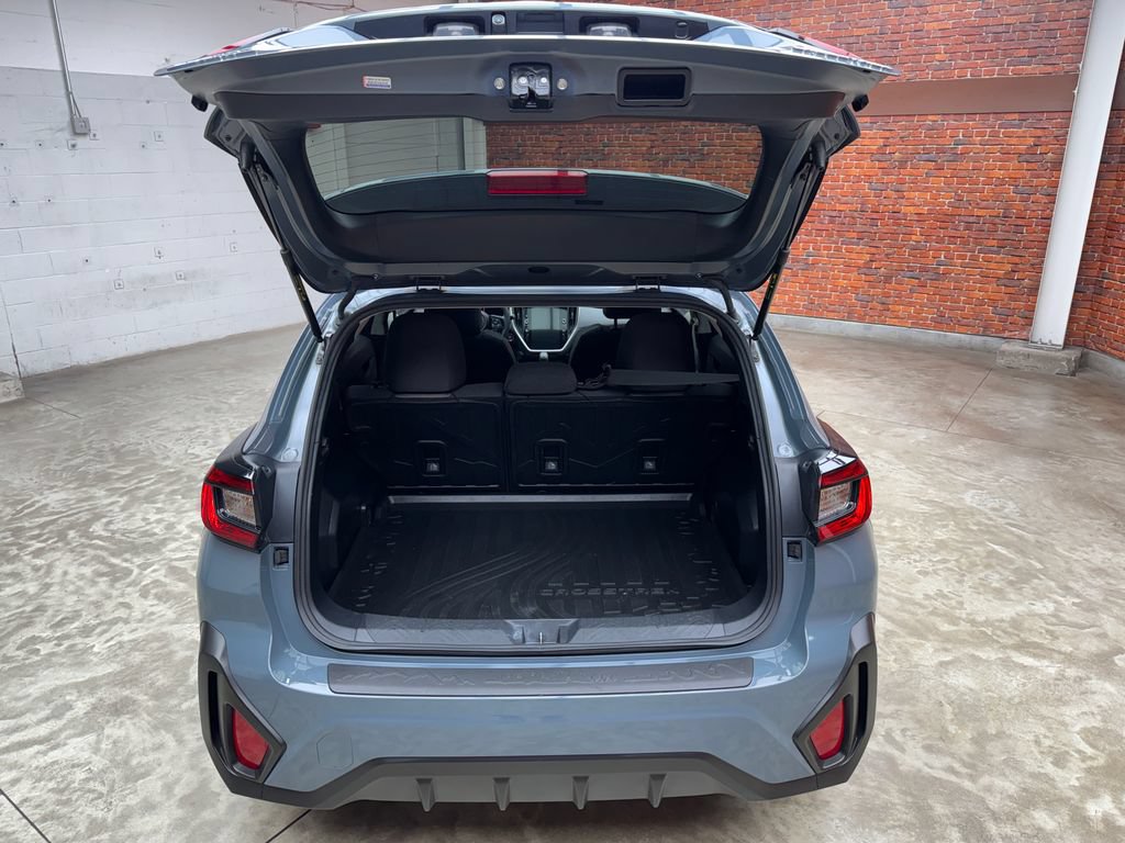 Used 2024 Subaru Crosstrek 2.0i Premium AWD/4WD image 28