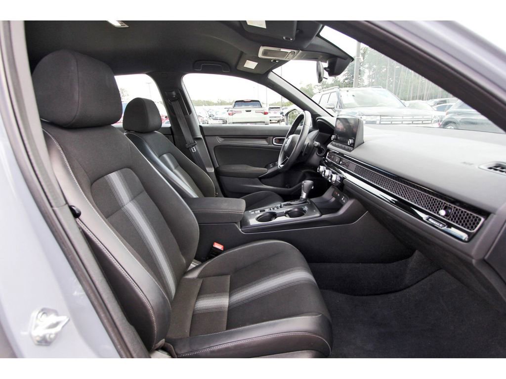 Used 2022 Honda Civic Sport image 28