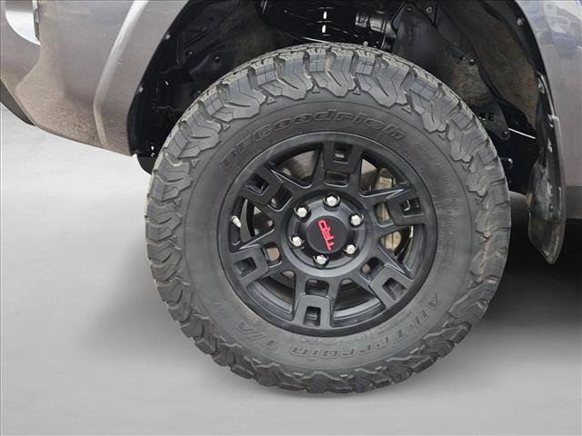 Used 2020 Toyota 4Runner TRD Off-Road Premium w/ Moonroof Package image 29