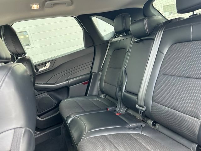Certified 2023 Ford Escape SE FWD image 9